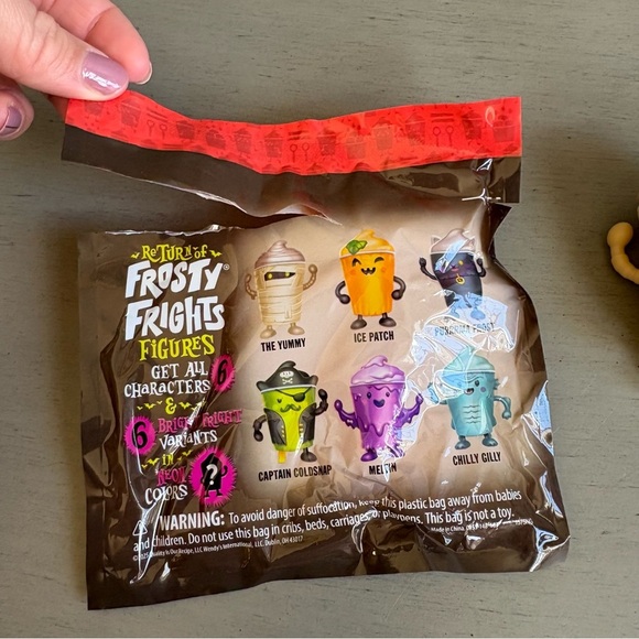 2025 Wendy's "Return of Frosty Frights"The Yummy Mummy Kids Meal Toy- OPENED-NEW - Picture 7 of 7
